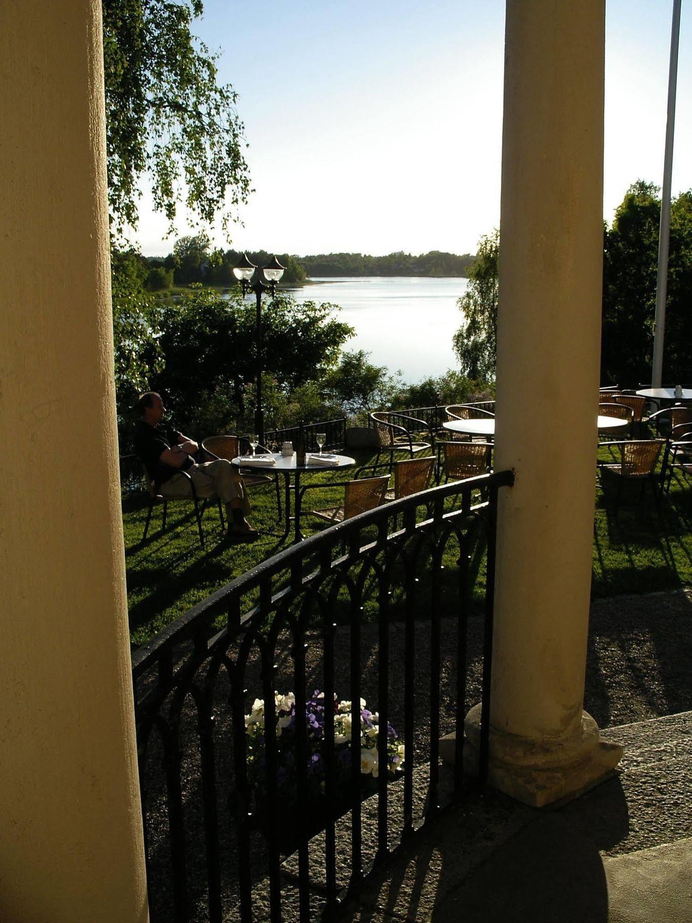 Balingsholm Hotell Huddinge Eksteriør bilde