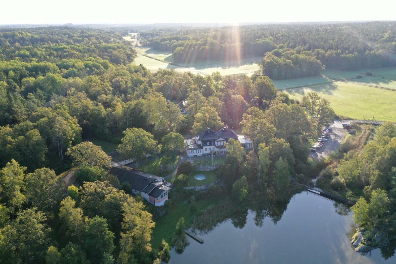 Balingsholm Hotell Huddinge Eksteriør bilde